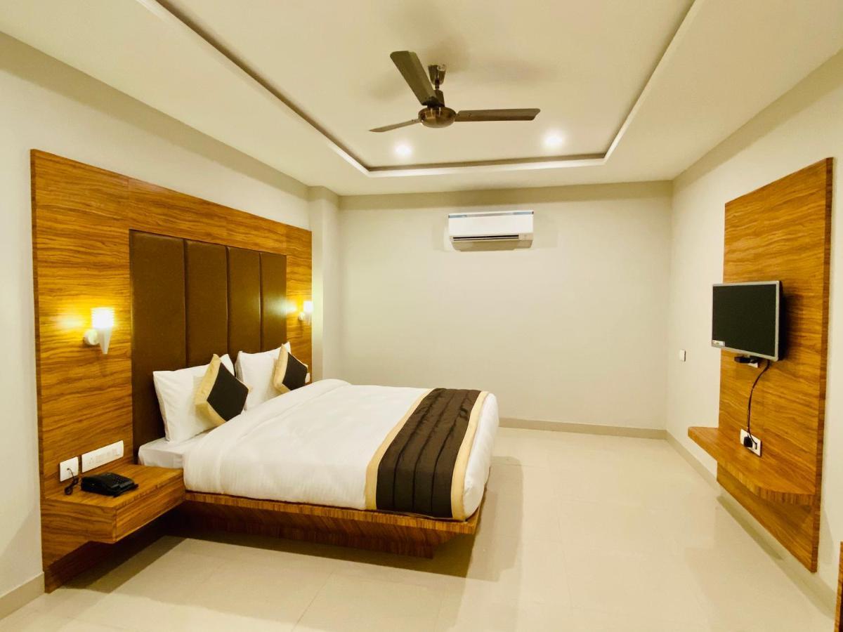 Hotel Manor Heights Udaipur Luaran gambar